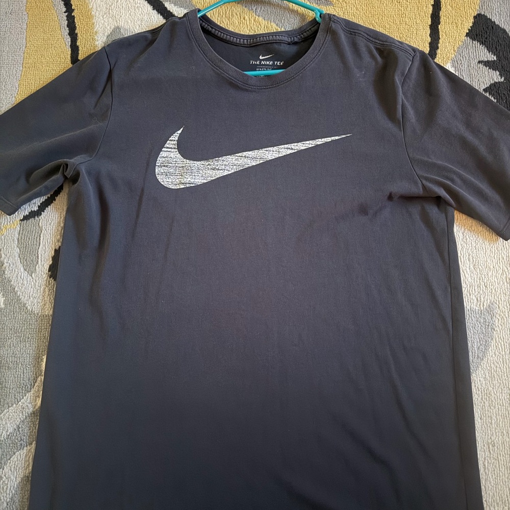 Nike Men's Dark Gray Tee with Silver Logo